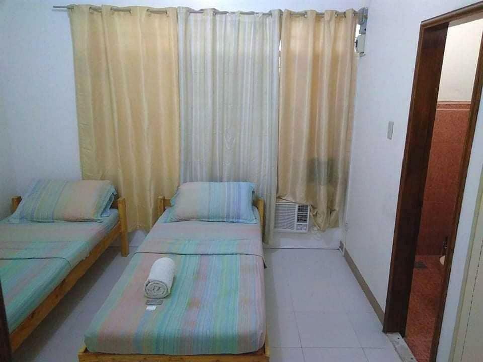 Yuj Inn - Ciudad Quezon Exterior foto